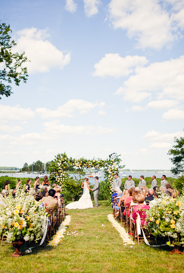 Southern-wedding-ceremony-by-the-sea1